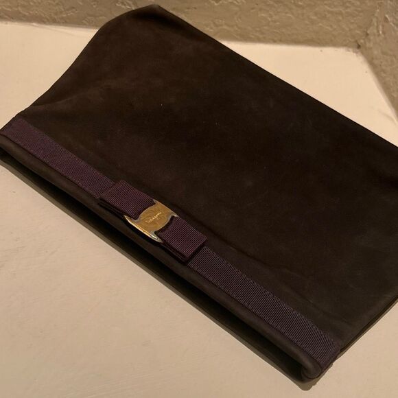 Salvatore Ferragamo Vera Bow Suede Convertible Crossbody Bag Purse Brown Purple - Picture 9 of 13